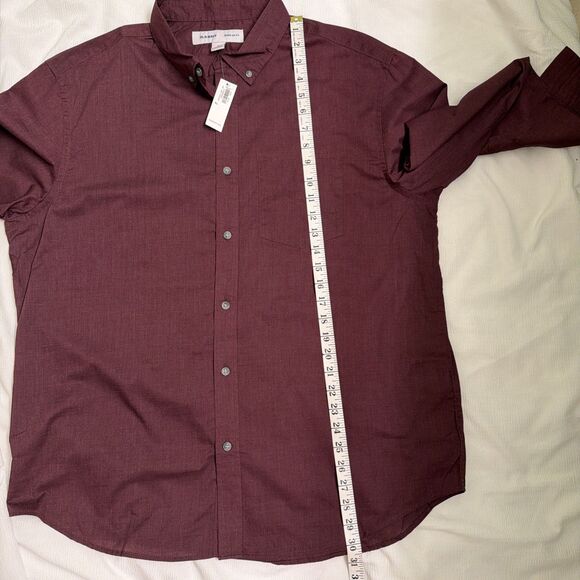 Old Navy Men Button Down Shirt Maroon XL Long Sleeve Regular Fit Everyday PREPPY - Picture 4 of 5